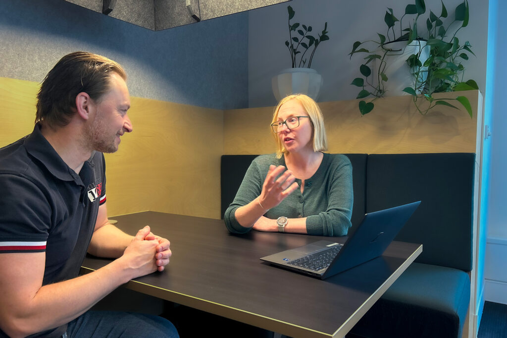 Civil engineers Chris Dobrzelak and Susan Beff at Spiire's Melbourne office.