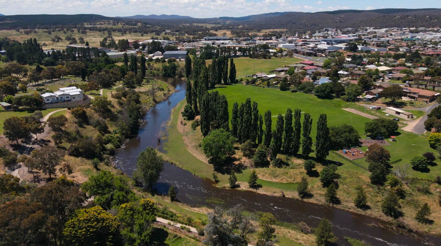 Aerial view of the site for the new Queanbeyan Botanic Gardens.