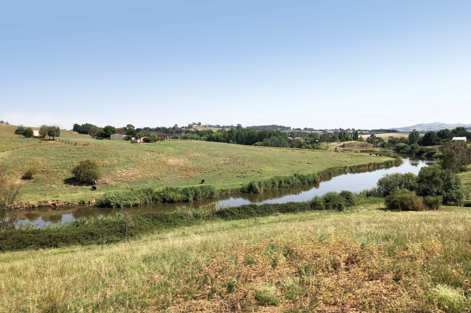 The Yass River adjoins the site of Yarrah estate.