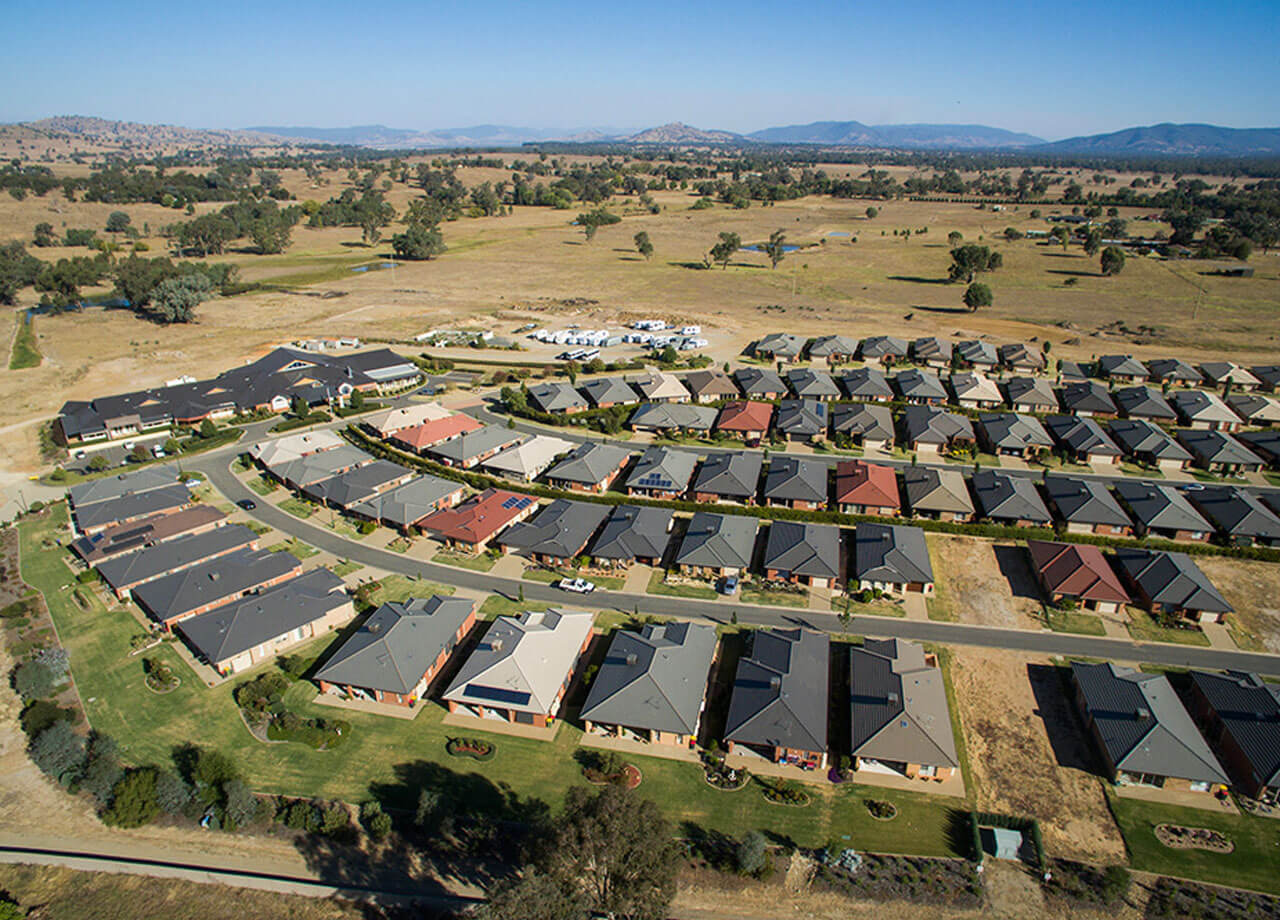 Aerial photograph of the Kensington Gardens retirement village in Albury.